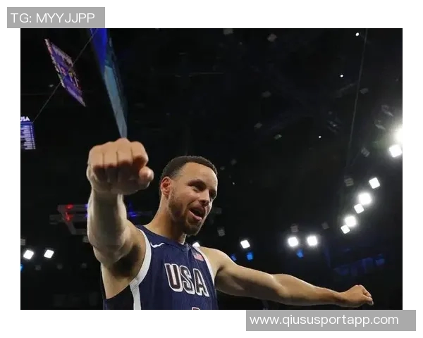 库里谈背靠背赛程挑战称球队在与掘金的较量中展现拼搏精神