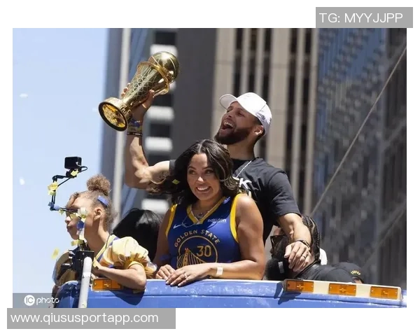 阿耶莎迎来职业生涯第17个赛季自豪于库里的成就一起加油冲刺未来