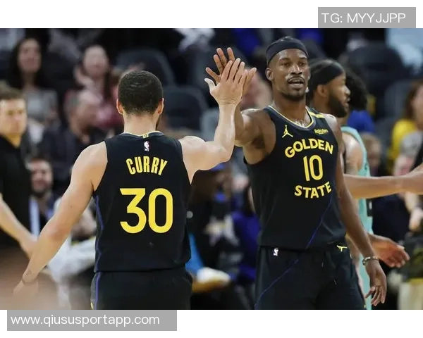 巴特勒谈阵容深厚与小佩顿交流其他球队面临巨大压力 巴特勒谈阵容深厚与小佩顿交流其他球队面临巨大压力