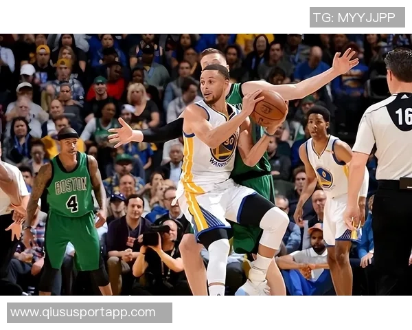 巴特勒强调库里缺阵时球队需提升强度以应对挑战 巴特勒强调库里缺阵时球队需提升强度以应对挑战